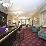 Arnos Manor Otel Bristol
