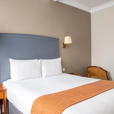 Arnos Manor Otel Bristol