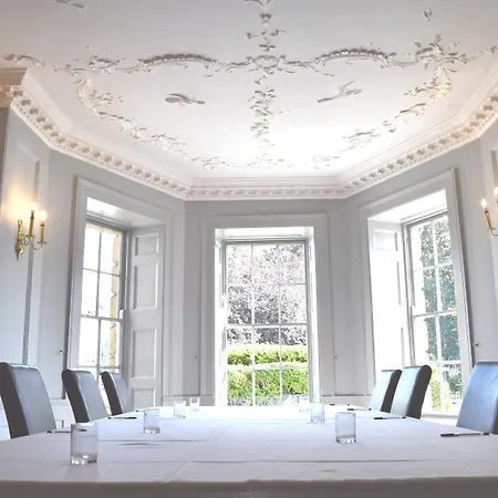 Arnos Manor فندق بريستول
