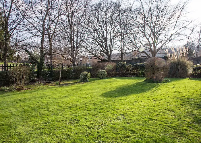 Готель Arnos Manor Бристоль