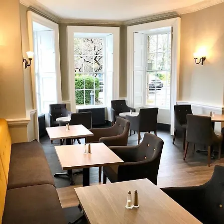 Arnos Manor 3* Bristol