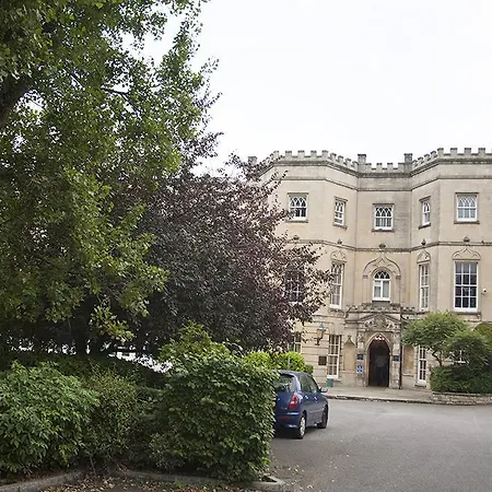 Arnos Manor