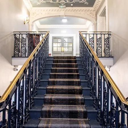 Szálloda Arnos Manor Bristol