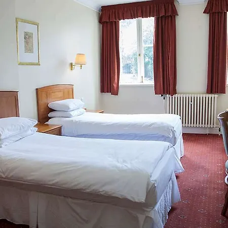 Arnos Manor 3* Bristol