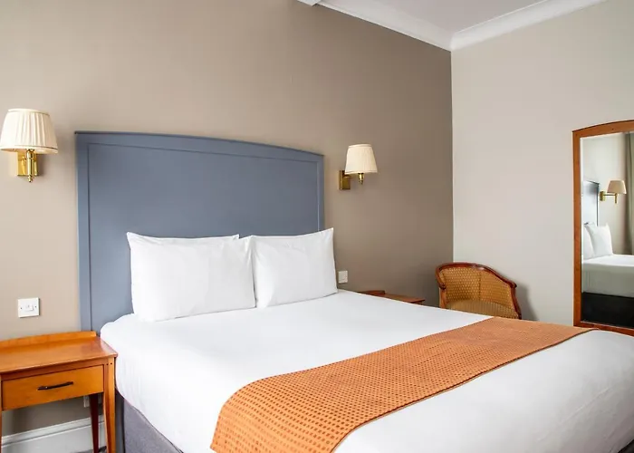 Arnos Manor Szálloda Bristol